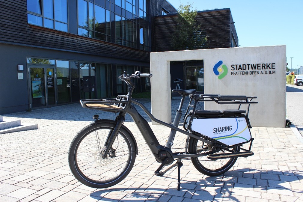 Vielfältiges Sharing-Angebot, welches E-Bikes und E-Lastenräder für die Mitarbeiter*innen der Stadtwerke Pfaffenhofen enthält
